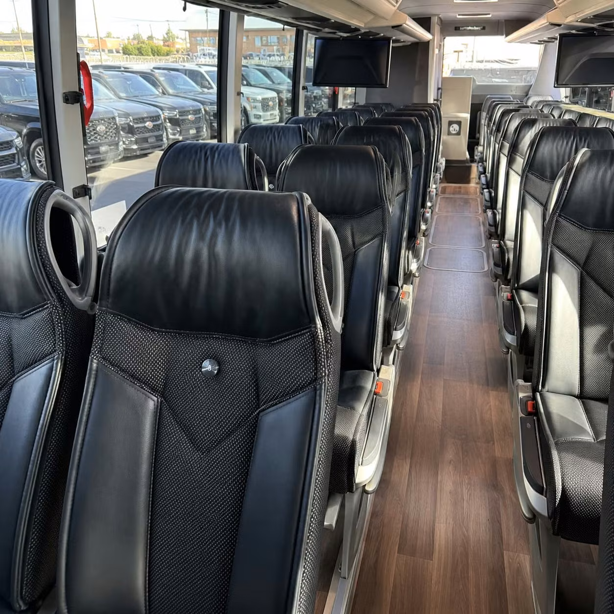 flint charter bus